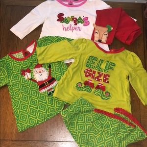 🚫 SOLD 🚫Christmas Outfits